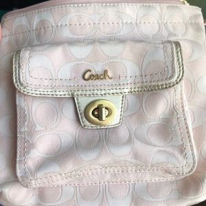 Y2K Baby Pink Coach Bag ✨💕